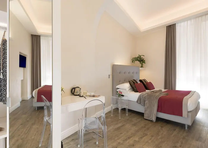 מלון Navona 3*